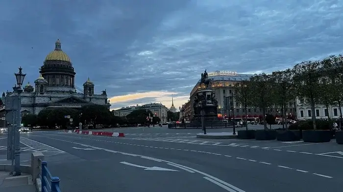 Велодорожка на Бухарестской: 3,2 километра, которые связывают юг Петербурга